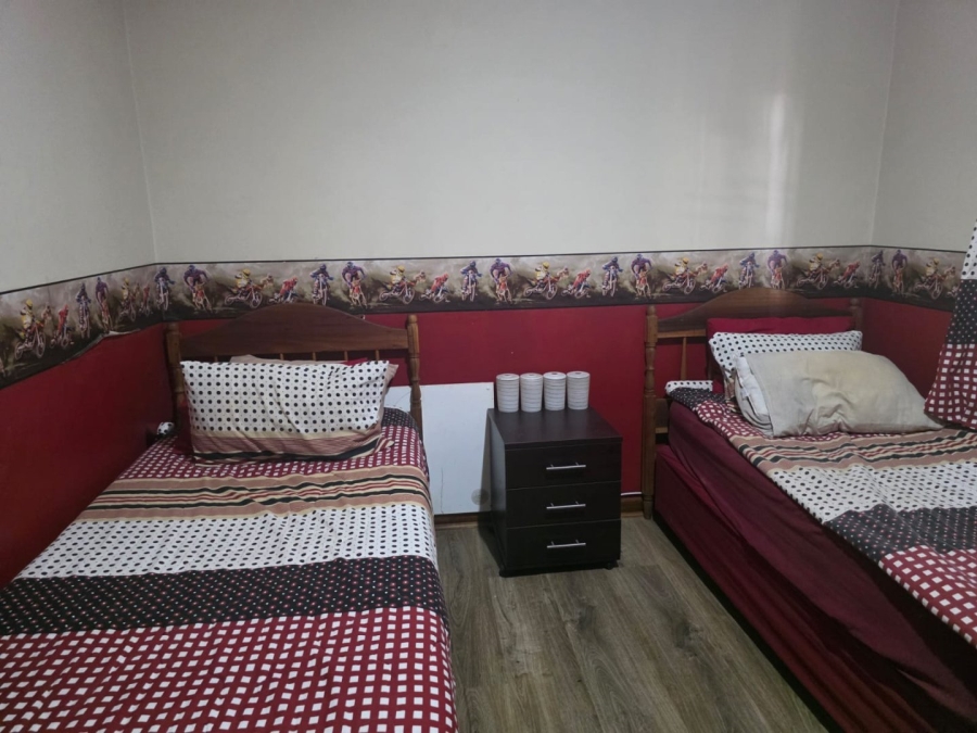 4 Bedroom Property for Sale in West Bank Western Cape